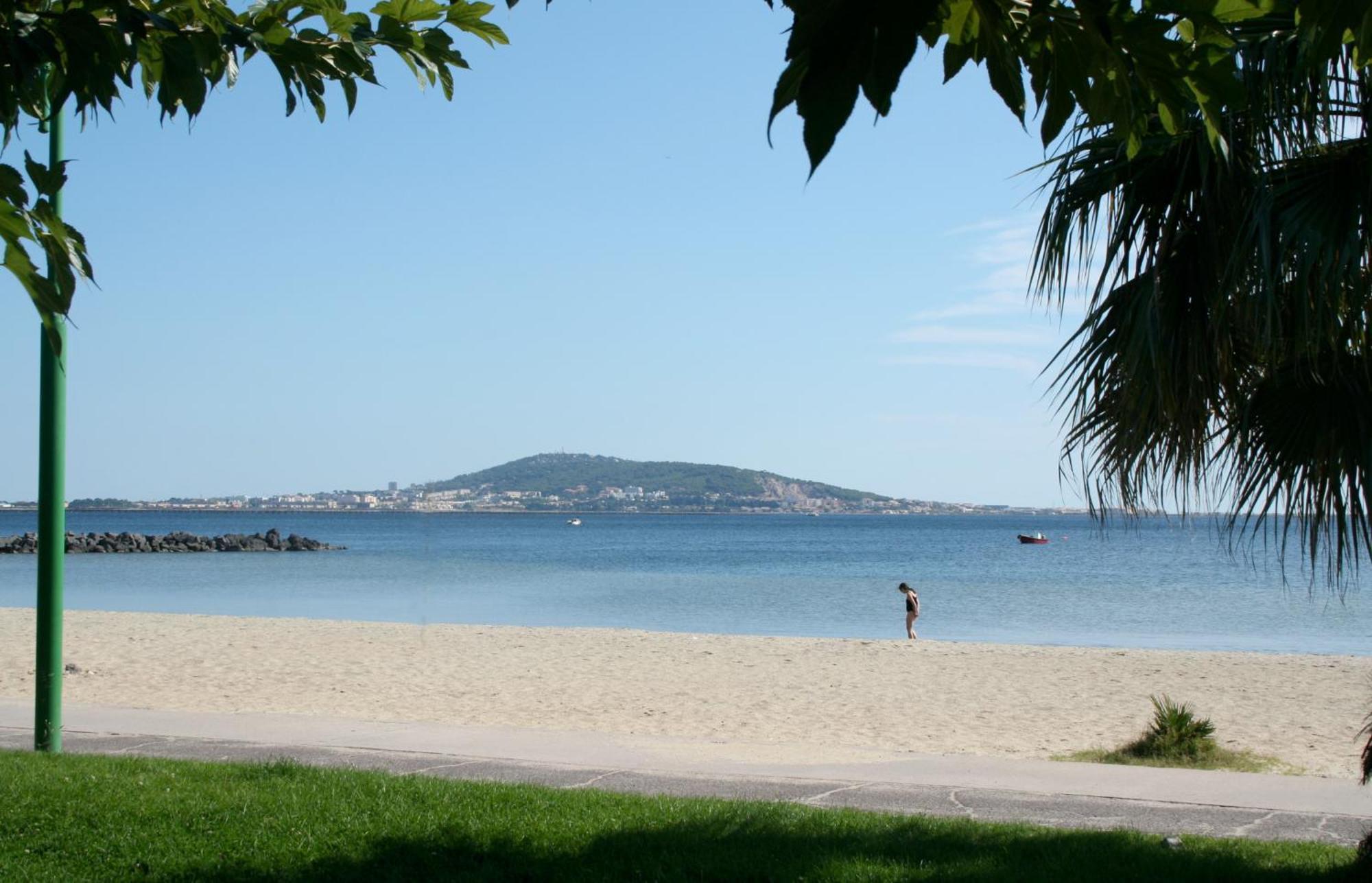 Le Cosy Lägenhet Clermont-lʼHérault Exteriör bild